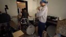 Ryo Sakuma (drums) Yukihiko Yotukura (shinobue) - YouTubeの動画